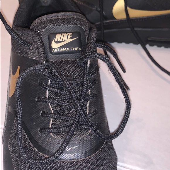Custom Nike Air Max Thea - Picture 3 of 3